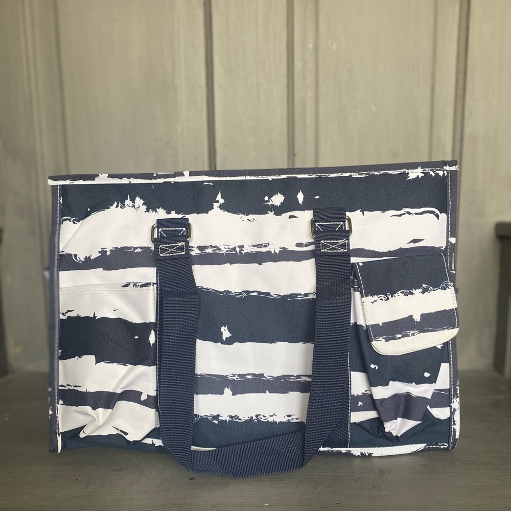 Beach Waves Tote Bag NWT